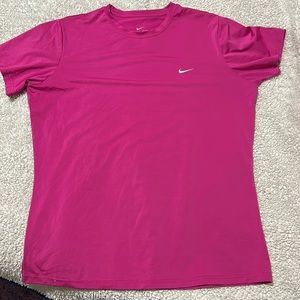 Women’s Dri-Fit hot pink T-Shirt